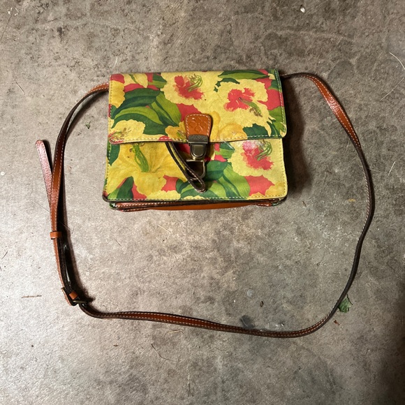 Patricia Nash Iberia Springs Multi Floral Crossbody - Picture 3 of 8